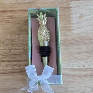 Pineapple Wine Bottle Stopper Gold
